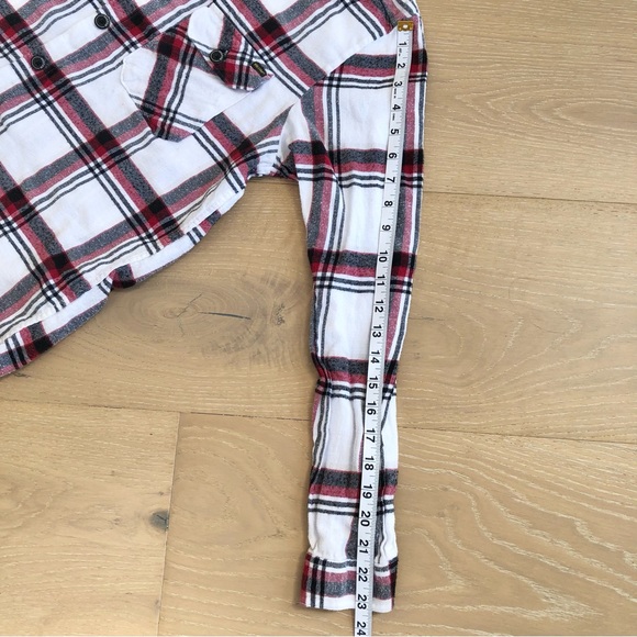 ⭐️Volcom⭐️Plaid Button Down Shirt Top Blouse Women's Size Small Petite S/P White - Picture 7 of 8